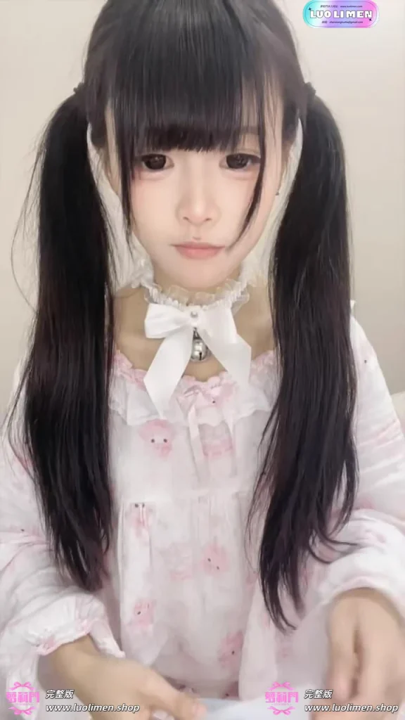 图片[4]-高颜值大奶【软软咪】极品双马尾蕾丝白丝粉穴露脸自慰-幼萝萌妹